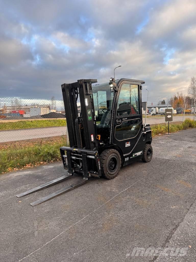 Toyota 52-8 FDF 25 Diesel Trucker