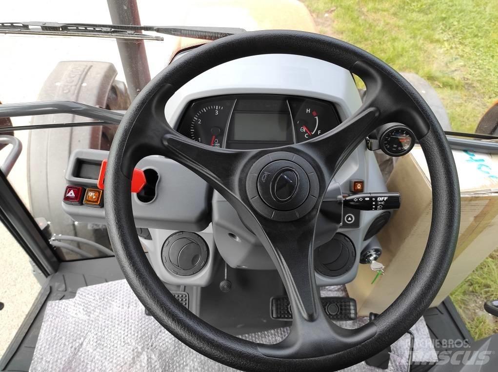 Kubota M4073 Traktorer