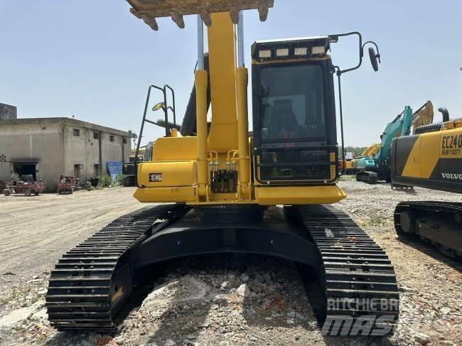 Komatsu PC 240-8 Beltegraver