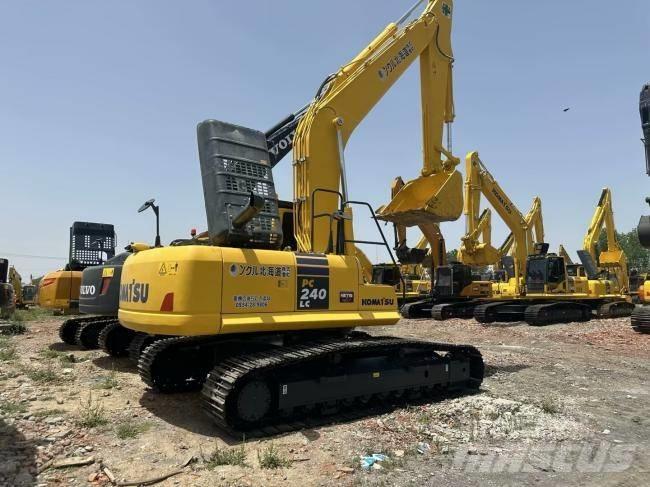 Komatsu PC 240-8 Beltegraver