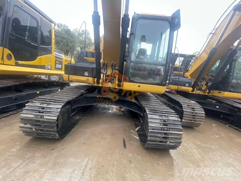 CAT CAT320 D2 Beltegraver