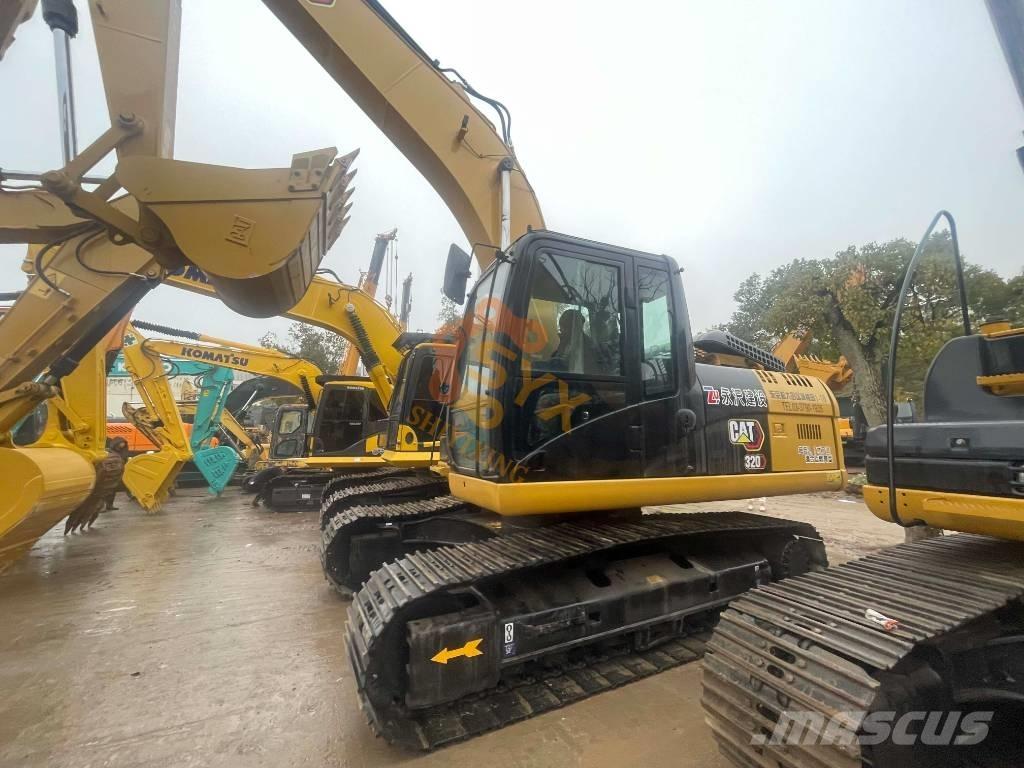 CAT CAT320 D2 Beltegraver