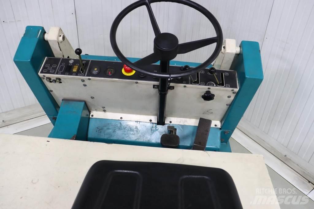 Tennant 200E Feiemaskiner