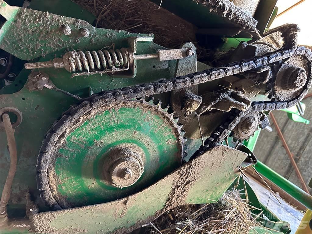 John Deere V461M Rundballepresser