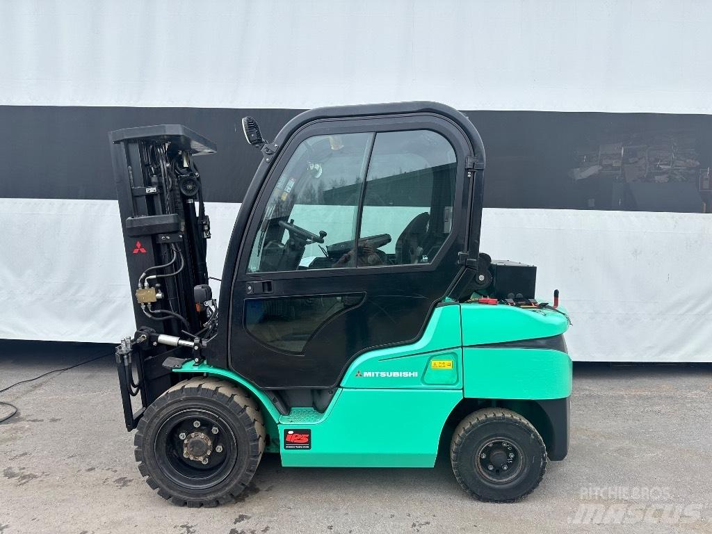 Mitsubishi FD 35 N Diesel Trucker