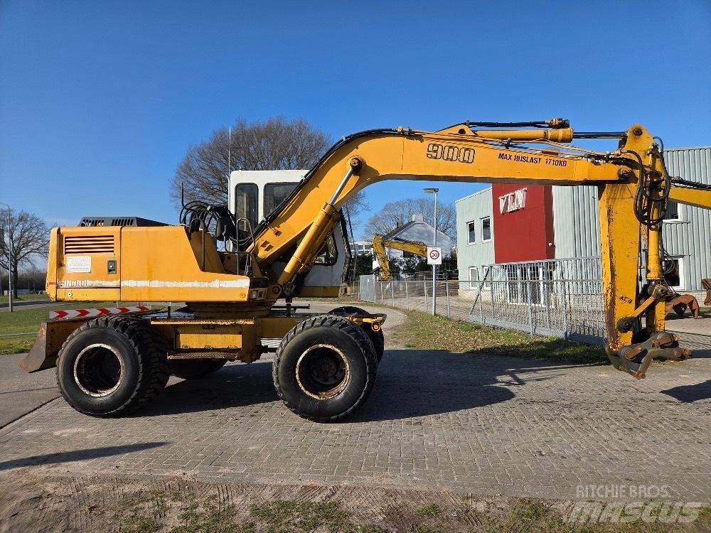 Liebherr A900 Hjulgravere