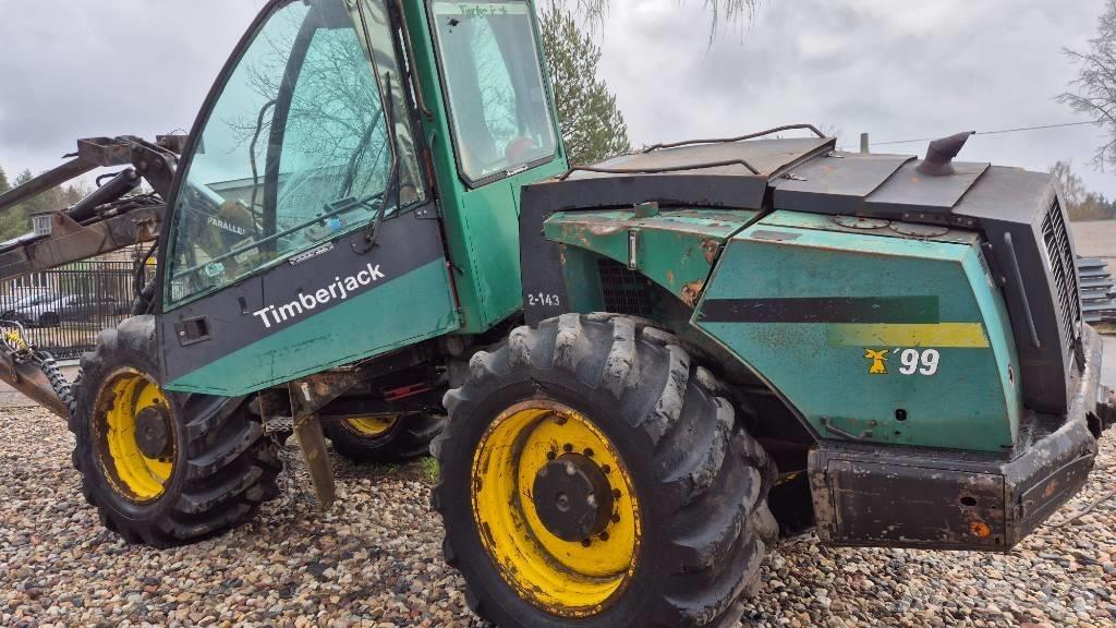 John Deere 870B Hogstmaskiner