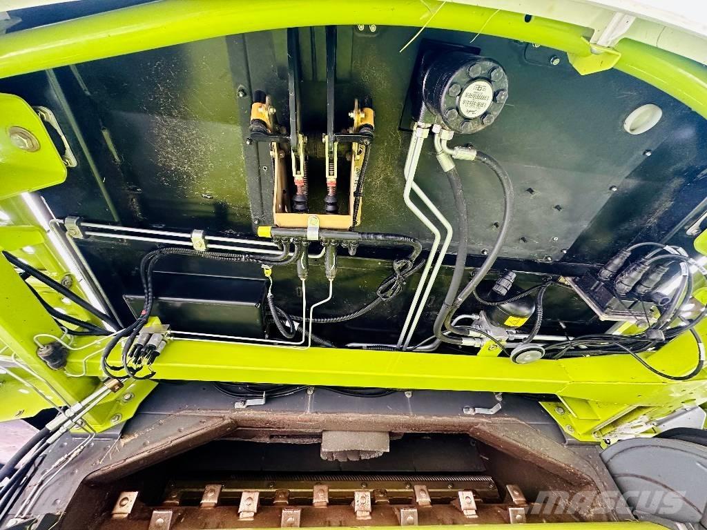 CLAAS Lexion 670 Skurtreskere