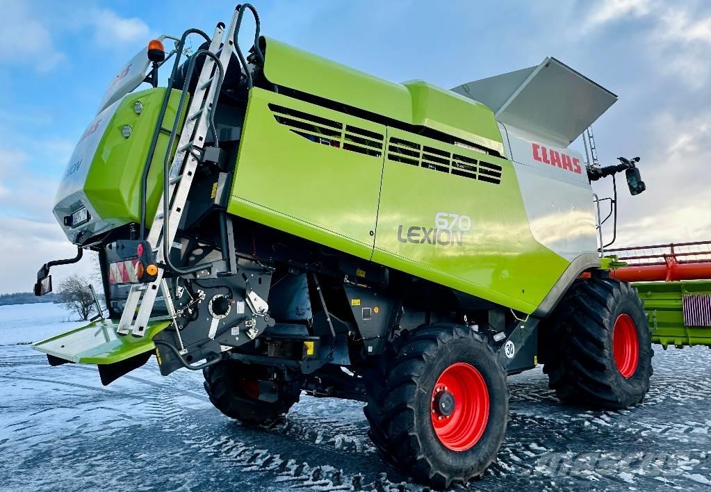 CLAAS Lexion 670 Skurtreskere