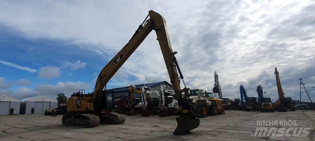 CAT 330 FLN Gravemaskiner med lang bom