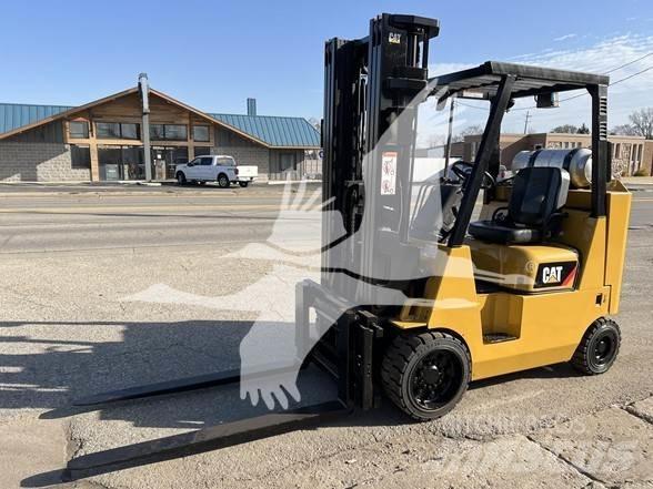 CAT GC40KSTR Diesel Trucker