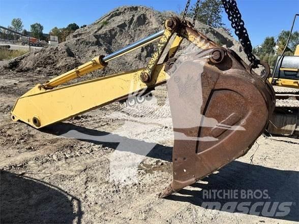 Komatsu PC200 Skuffer