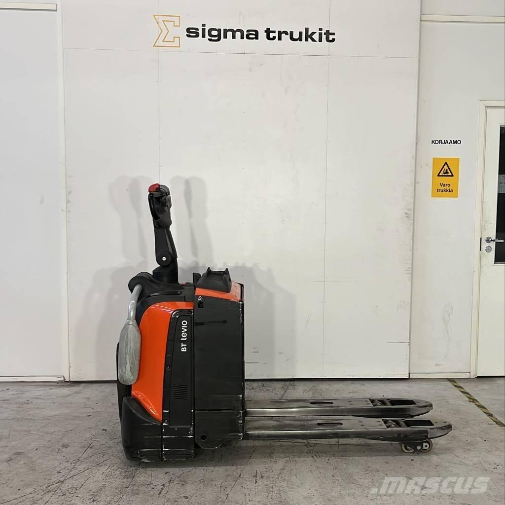 Toyota BT LPE 200 Lavtløftende truck med platform