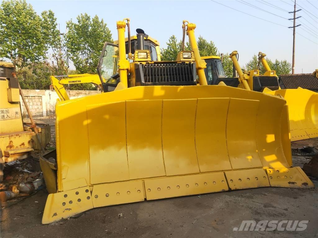 Komatsu D155AX-5 Dozere Beltegående