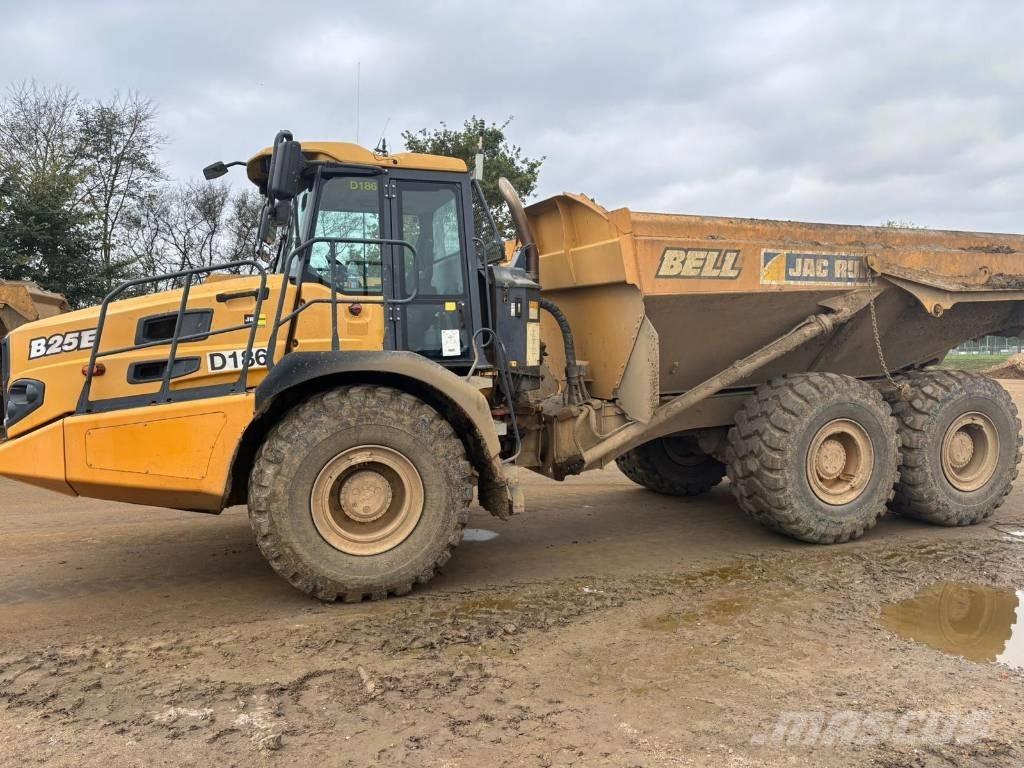 Bell B 25 E Rammestyrte Dumpere