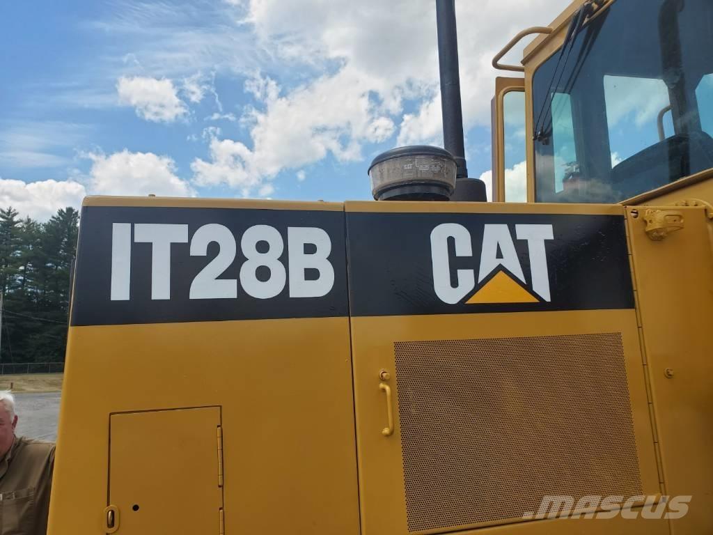 CAT IT 28 B Hjullastere