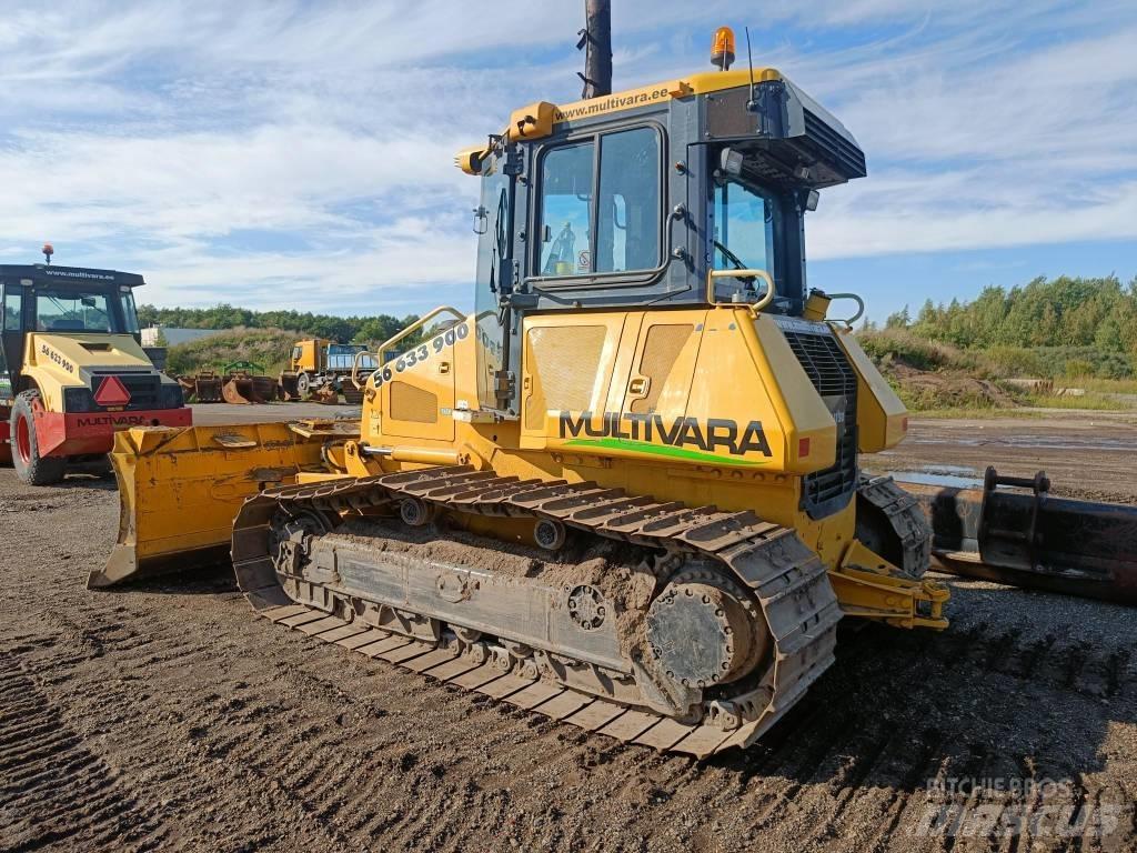 Komatsu D51PX-22 Dozere Beltegående