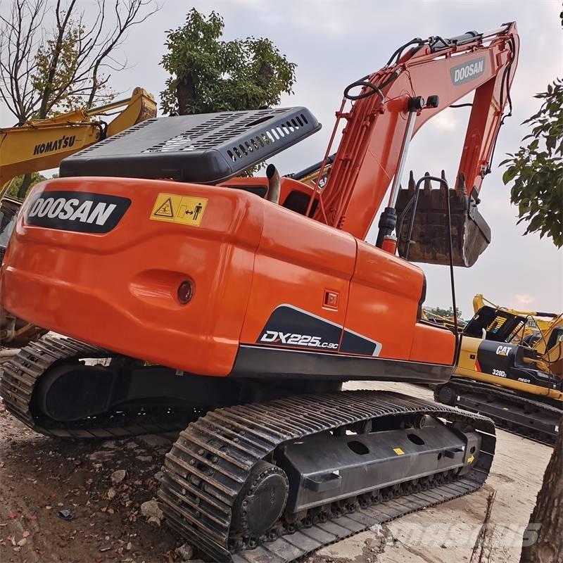 Doosan DX 225 LC-9C Beltegraver