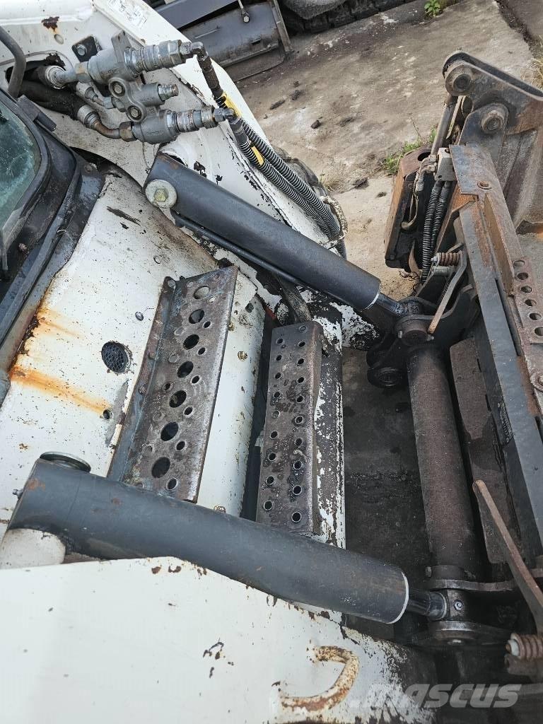 Bobcat S 250 Hjullastere