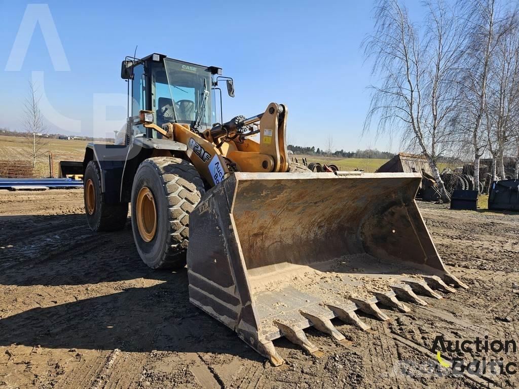 CASE 821 F Hjullastere
