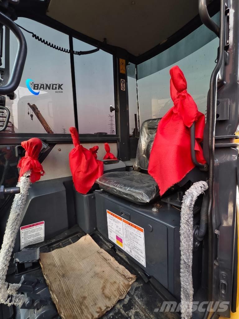 Komatsu PC 30MR Minigravere <7t