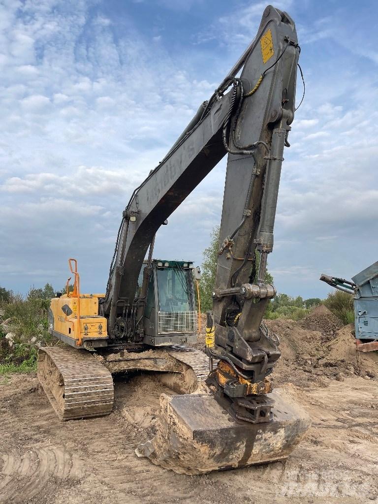 Volvo EC 210 C L Beltegraver
