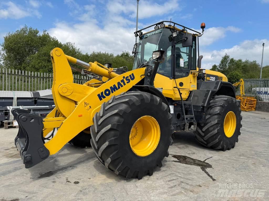 Komatsu WA320-7 Hjullastere