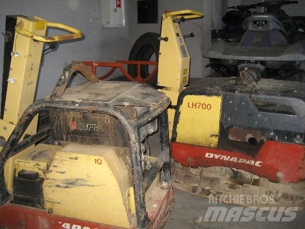 Dynapac LH700 Vibroplater