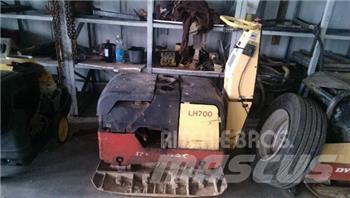 Dynapac LH700 Vibroplater
