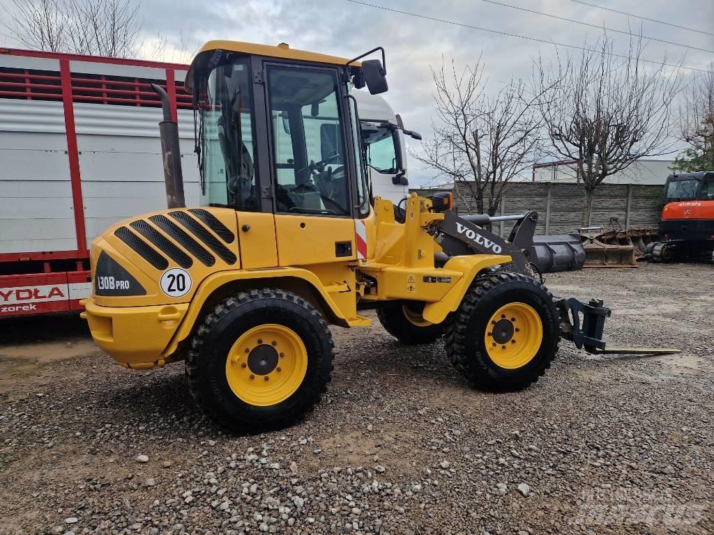 Volvo L 30 Hjullastere