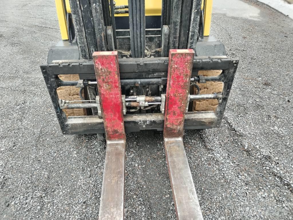 Hyster H3.0FT Diesel Trucker