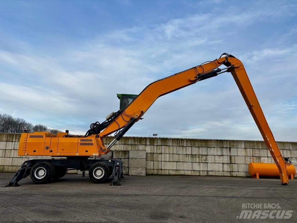 Fuchs MHL 380 Gravemaskiner for avfallshåndtering