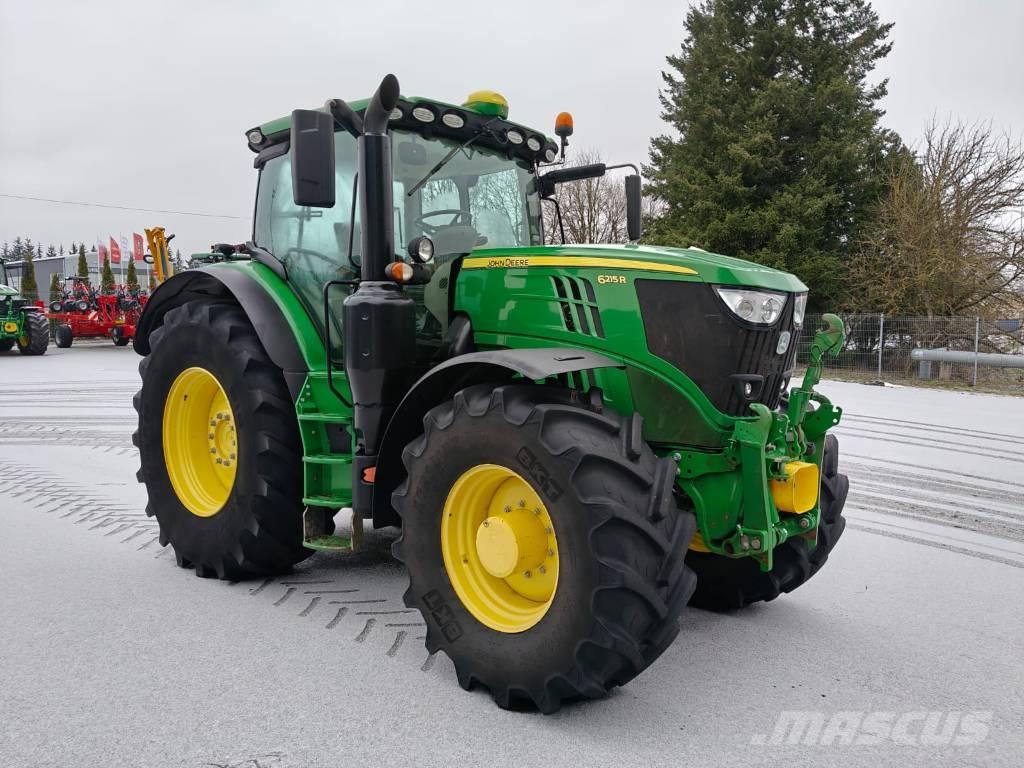 John Deere 6215 R Traktorer