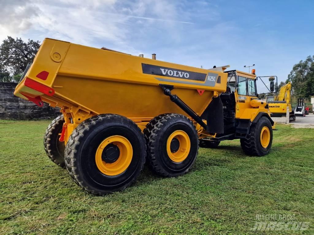 Volvo A 25 C Rammestyrte Dumpere