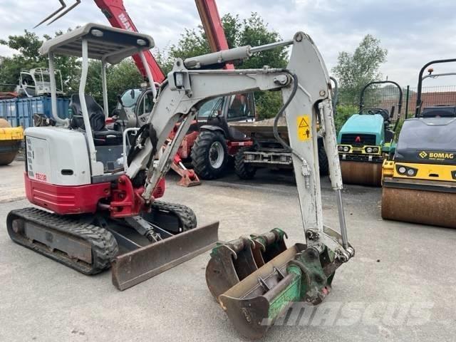 Takeuchi TB 23 R Minigravere <7t