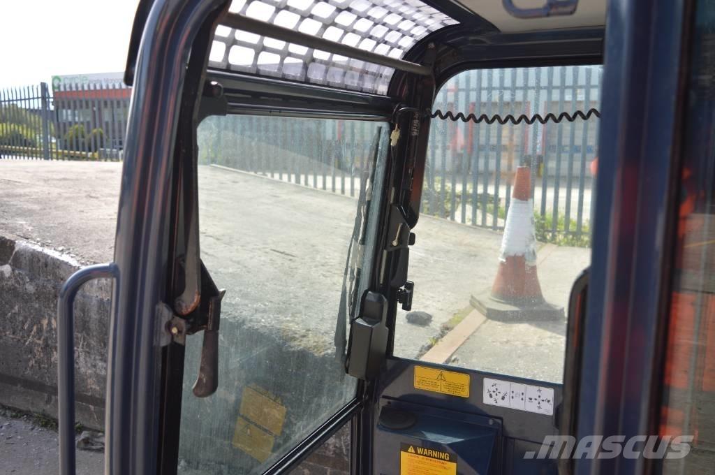 Hanix H 22 cab Minigravere <7t