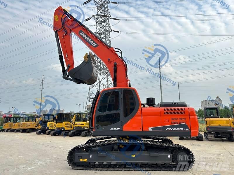 Doosan DX 225 LC-9C Beltegraver