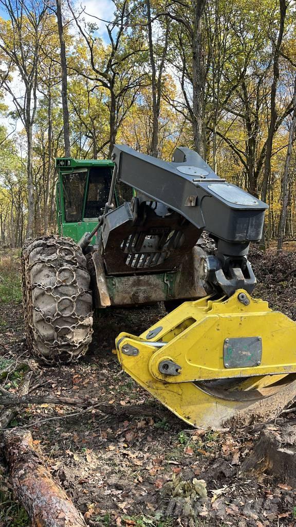 John Deere 648L-II Stammelunner