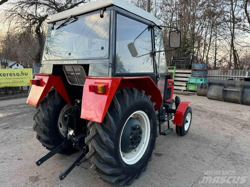 Zetor 7711 Traktorer