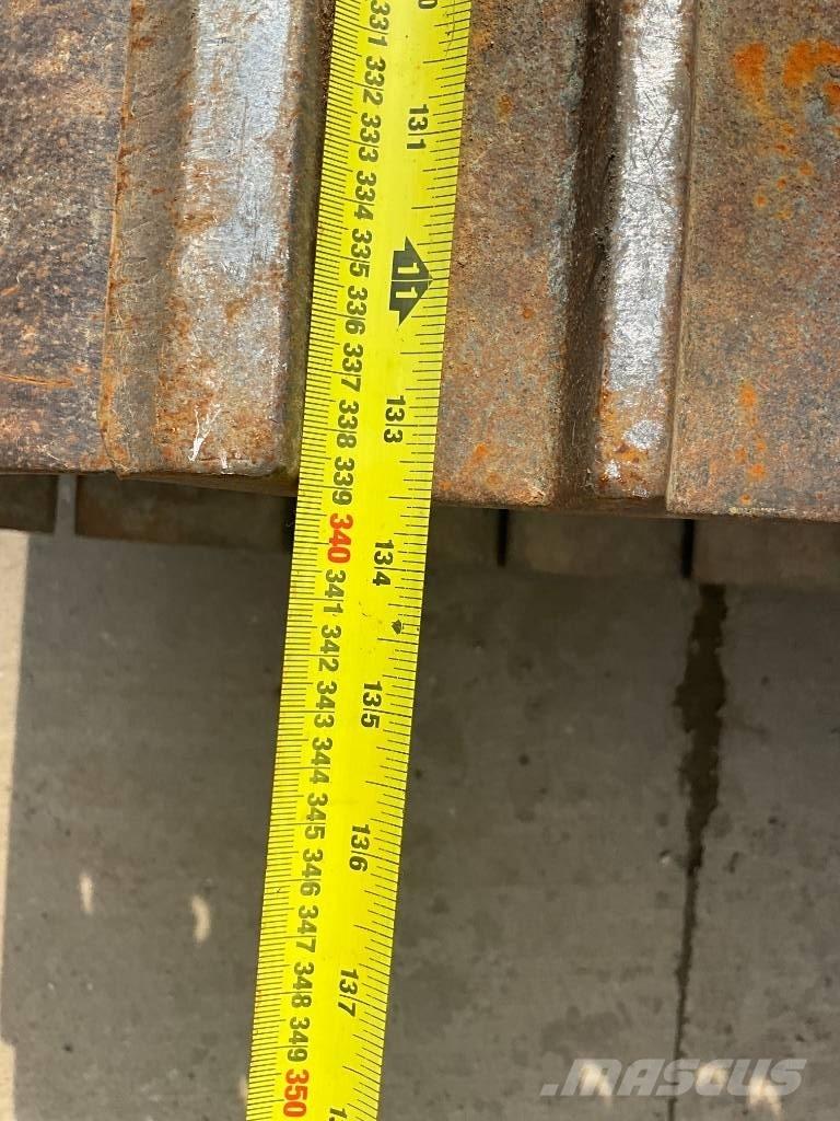 Hitachi ZX 250 LC-6 Gravemaskiner med lang bom