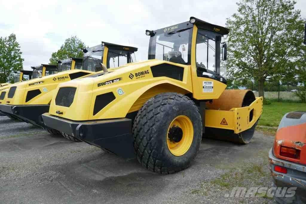 Bomag BW 213 DH-5 Hjullaster til komprimering
