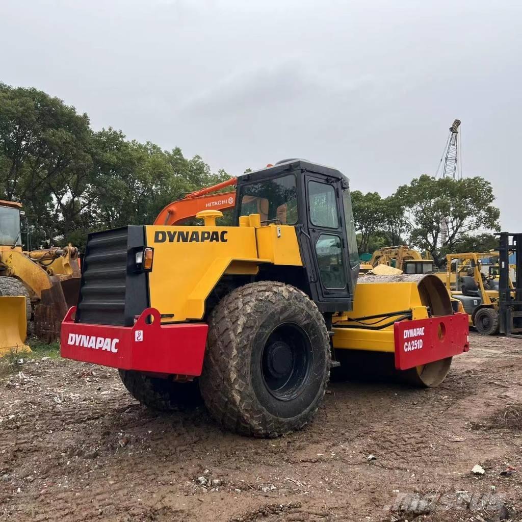 Dynapac CA 251 Valsetog