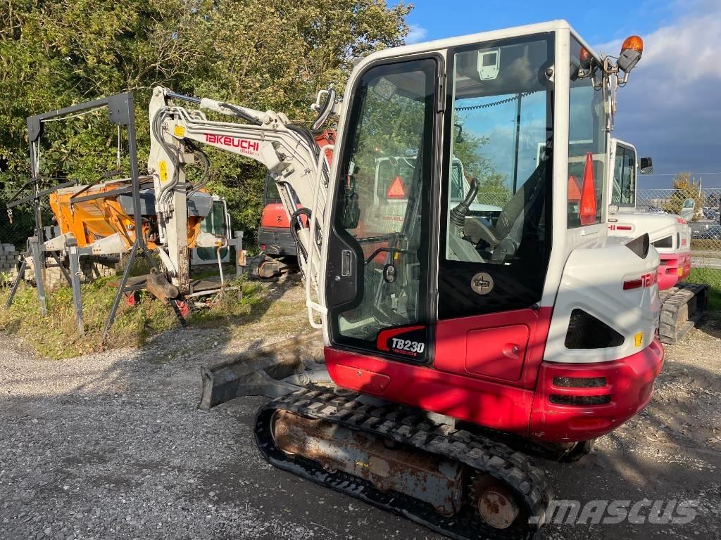 Takeuchi TB 230 Minigravere <7t