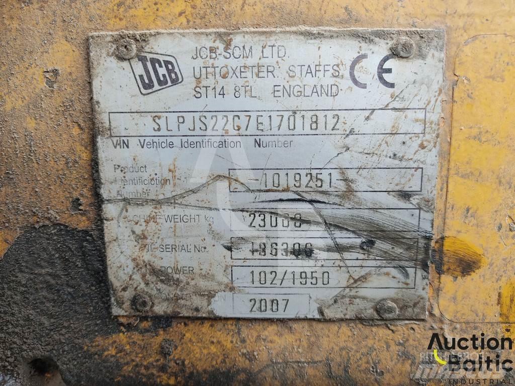 JCB JS 220 LC Beltegraver
