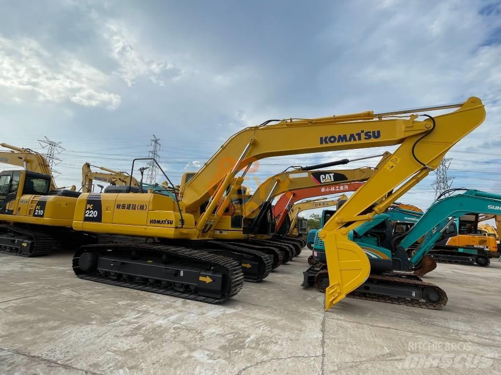 Komatsu PC 220-8 Beltegraver