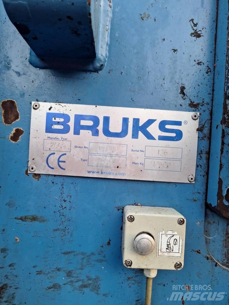 Bruks 805 CT Fliskuttere