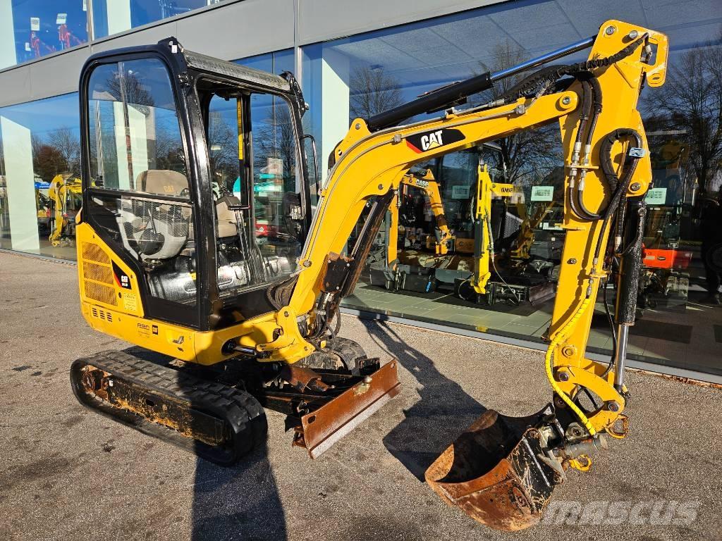 CAT 301.7 D Minigravere <7t
