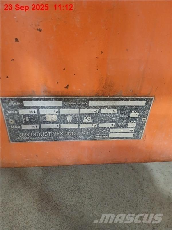 JLG 600 AJ Leddede bomlifter