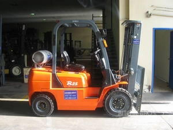 EP FG25 Gaffeltrucker - Annet