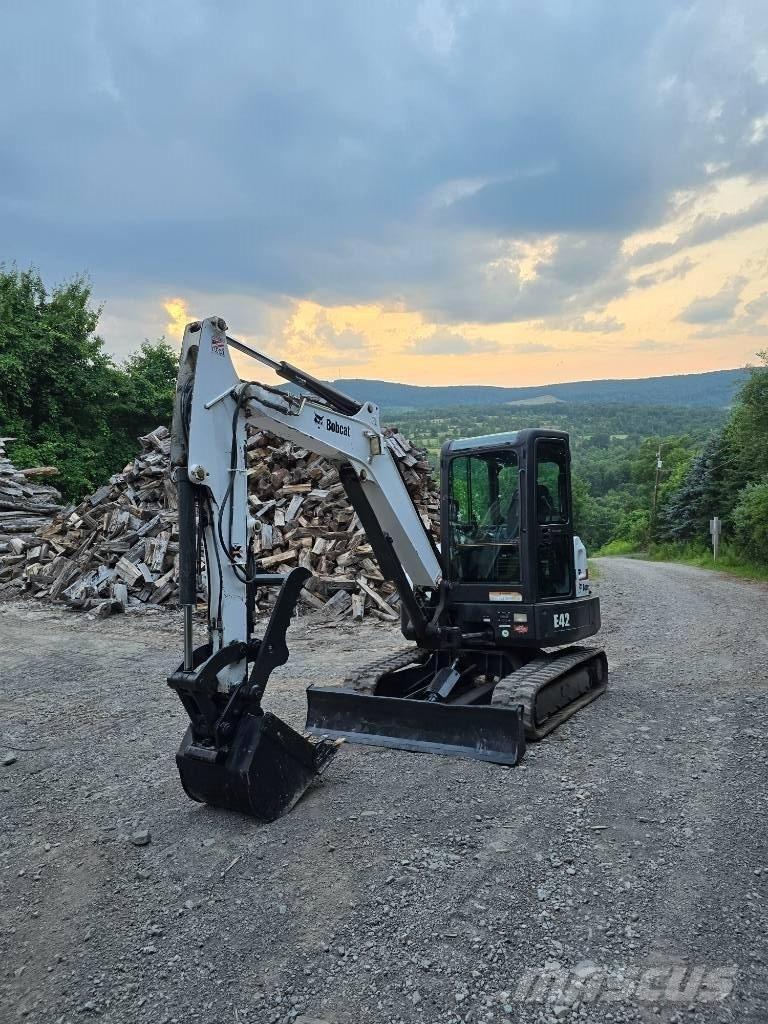 Bobcat E42 Minigravere <7t